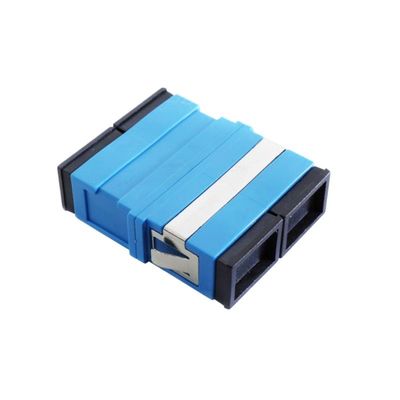 APC UPC PC PBT 재료 1 포트/2 포트와 함께 귀가없는 먼지 방지 쿼드 SC 광섬유 어댑터