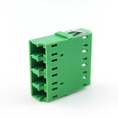 4 포트 녹색 LC APC 광섬유 어댑터 FTTH 성능을 위한 Earless Square Coupler