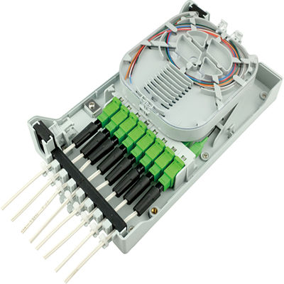 PC ABS 재료 사용 된 네트워크 ODN FTTH IP65 야외 8 코어 광섬유 종료 상자