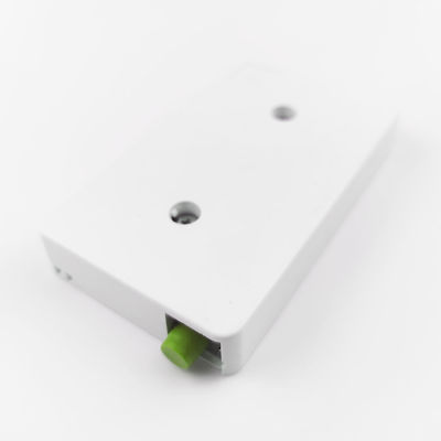 벽에 장착된 2 코어 FC APC 플라스틱 광섬유 장판 소켓 패널 실내용