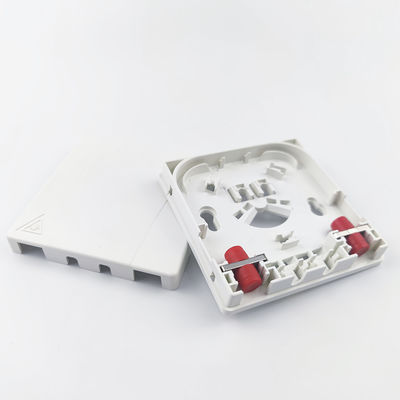 114*85*21mm FC/UPC 실내 네트워크 FTTH용 플라스틱 광섬유 전면판 소켓 패널