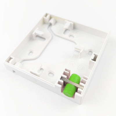 회색 FTTH 네트워크 성능을 위한 최고의 1 코어 FC APC 플라스틱 광섬유 소켓 패널