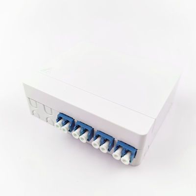 102*81*30mm LC/UPC 실내 FTTH 네트워크용 플라스틱 광섬유 전면판 소켓 패널