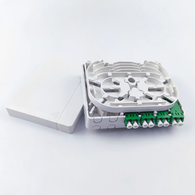 FTTH 네트워크 호환 광섬유 소켓 패널 4 코어 ABS PC 재료 실내용